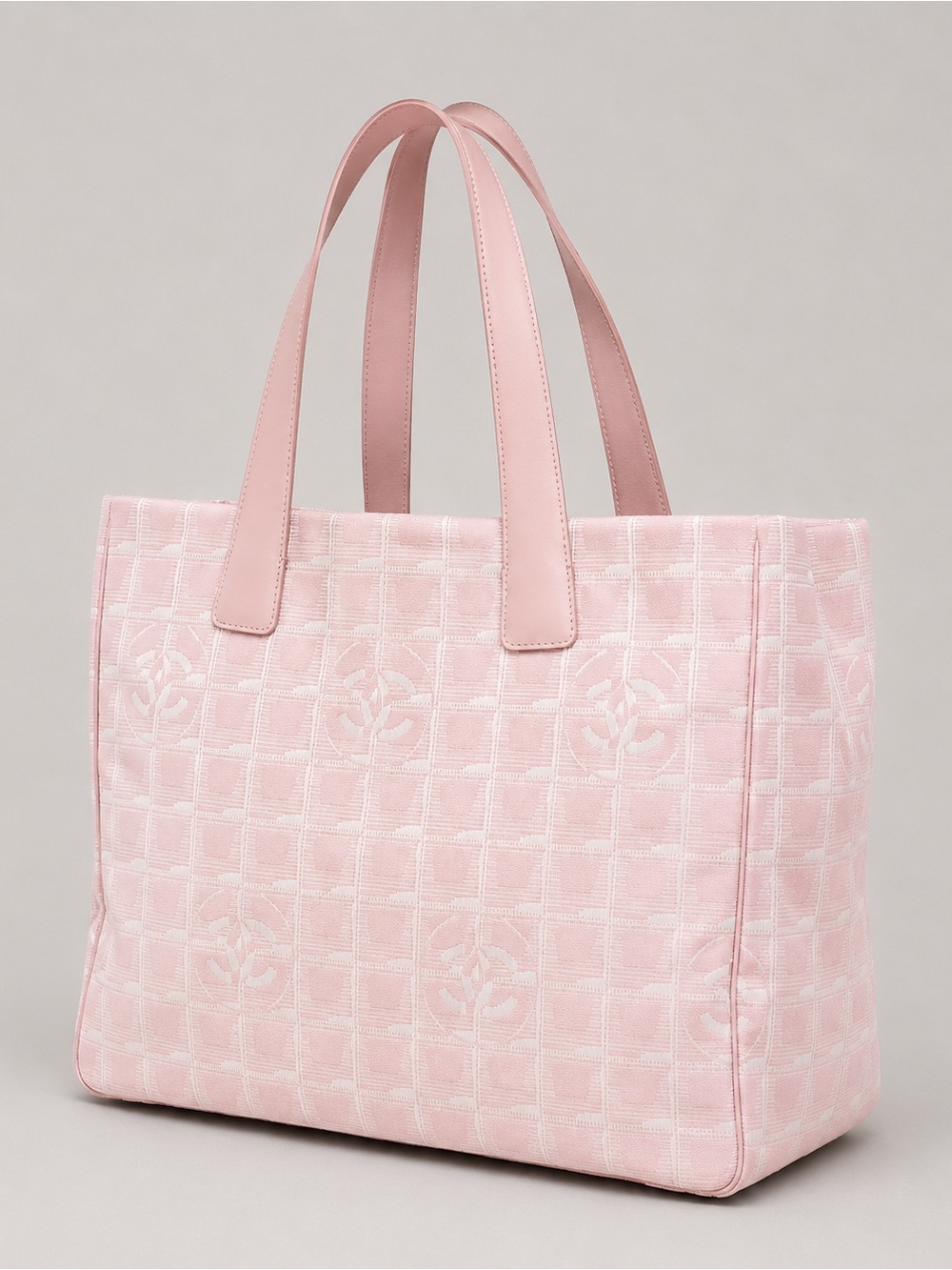 CHANEL CC logo Pink Tote - Picture 3 of 14
